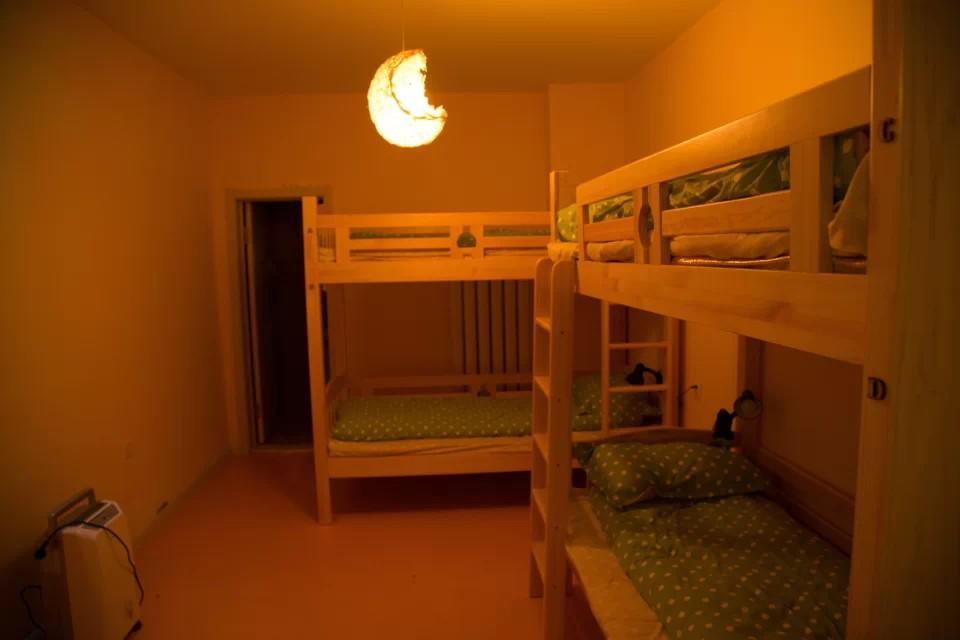 Dalian Buzz Light Year Youth Hostel Exterior photo